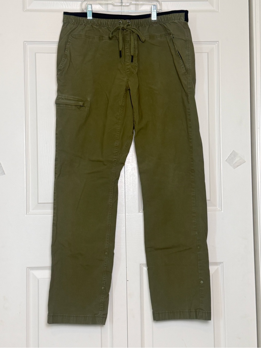 Duluth Trading Co Olive Green Roll Tab Utility Pants Men’s 36x34 Casual Outdoor